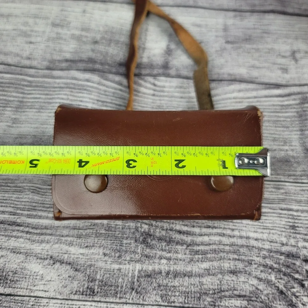 B+W 32mm Lens Shade and Filter Leather Case with Strap Camera Photography